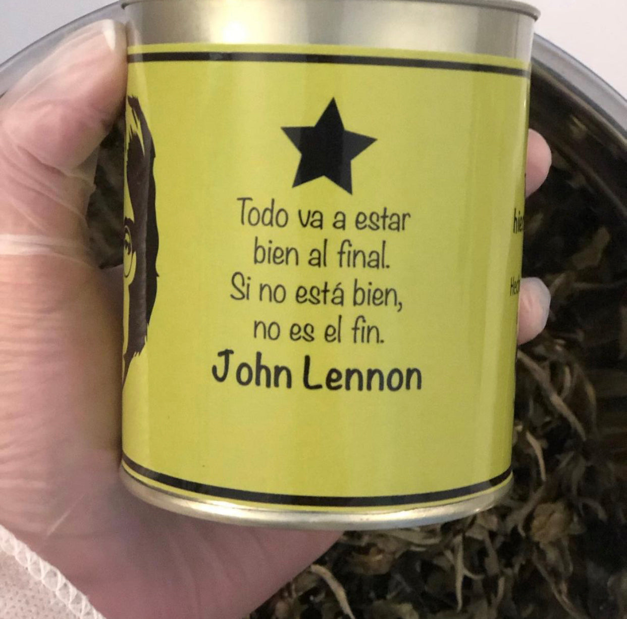 TÉ CON ESTRELLA LENNON